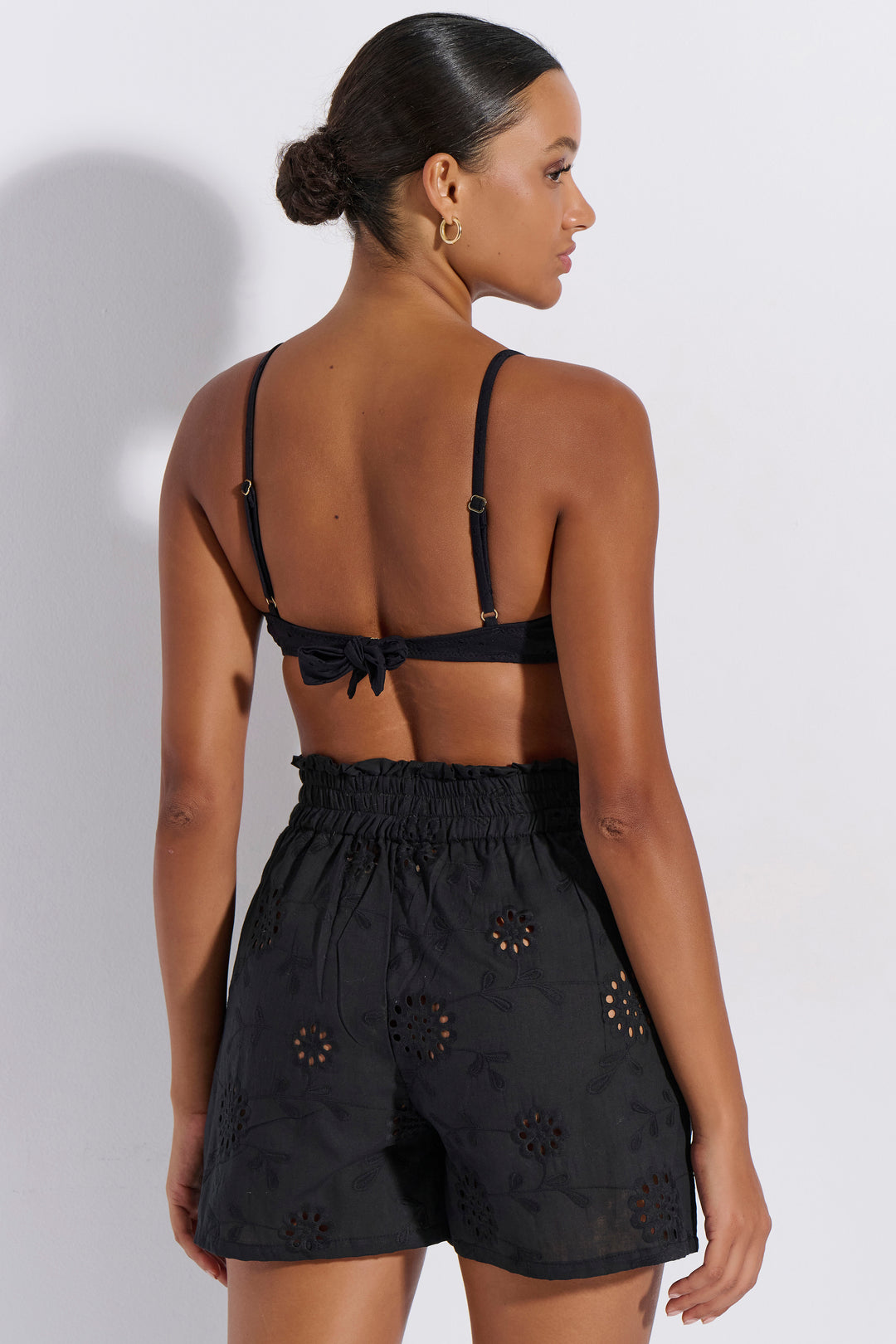 Βερμούδα  Μπροντερί (8281)