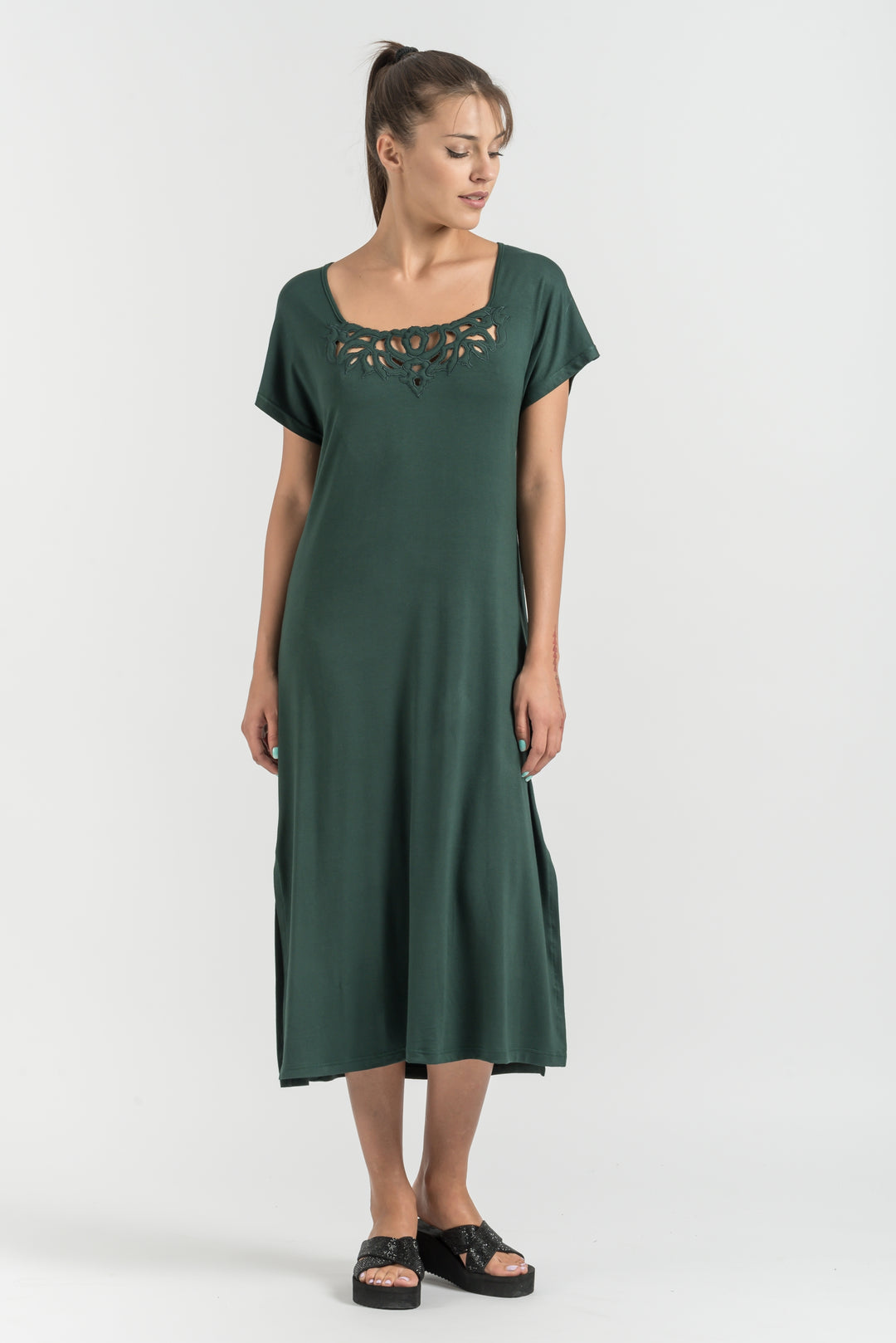 Φόρεμα Ζαπονέ Απλικιε (6662)